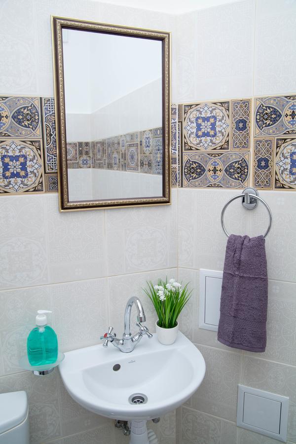Luxury Lviv Apartment Экстерьер фото