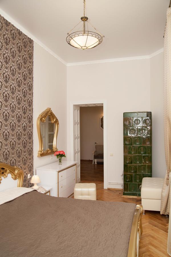 Luxury Lviv Apartment Экстерьер фото